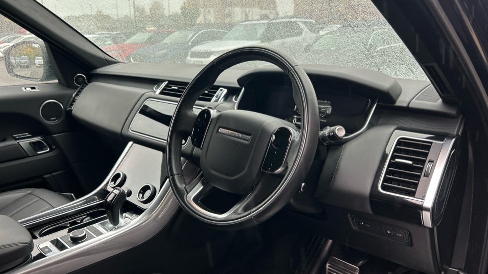 Used Land Rover Range Rover Sport 2021 for sale - 76870547: Photo 28