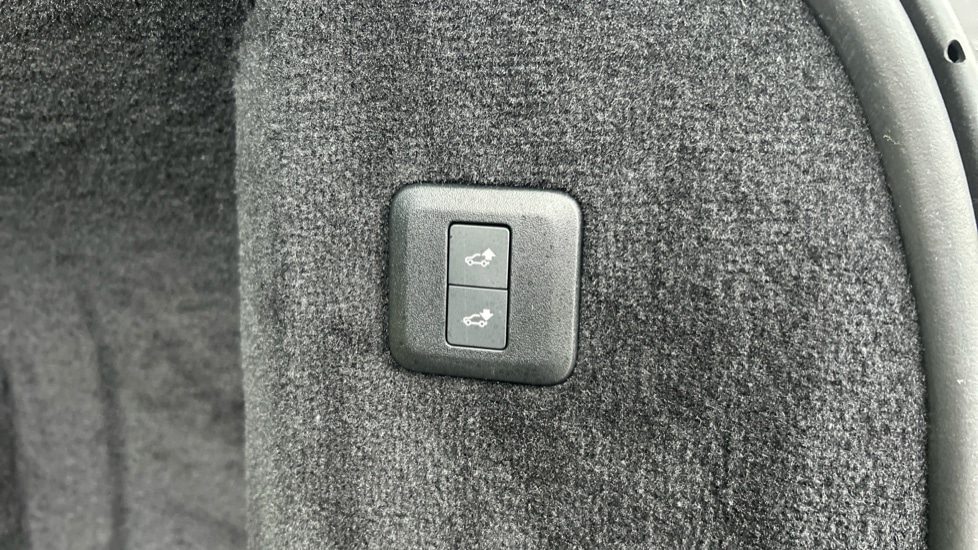 Used Land Rover Range Rover Sport 2021 for sale - 76870547: Photo 44