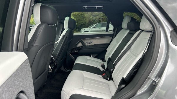 Used Land Rover Range Rover Sport 2025 for sale - 76176290: Photo 4