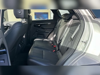 Used Land Rover Range Rover Evoque 2022 for sale - 76361778: Photo