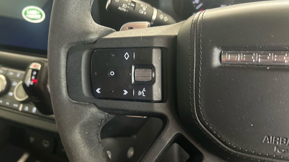 Used Land Rover Defender 2022 for sale - 75758831: Photo 43
