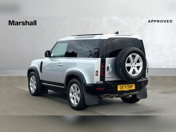 Used Land Rover Defender 2022 for sale - 76959932: Photo