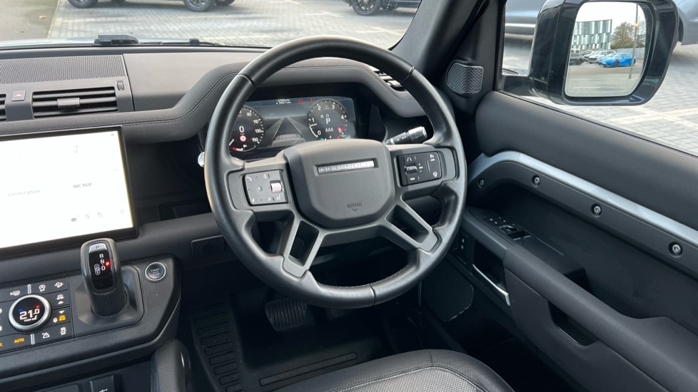 Used Land Rover Defender 2022 for sale - 76959932: Photo 43