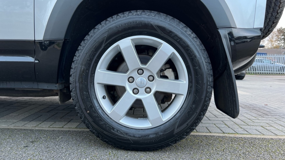 Used Land Rover Defender 2022 for sale - 76959932: Photo 8