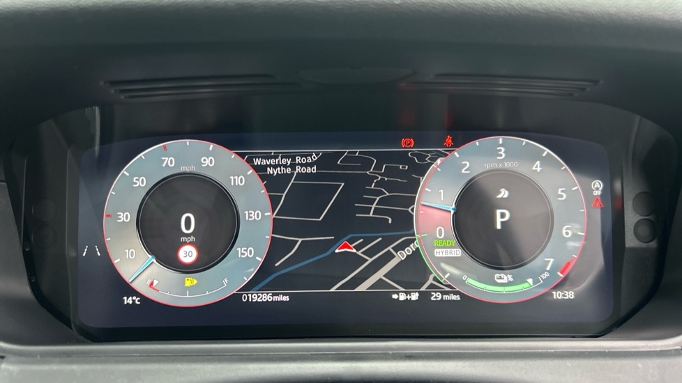 Used Land Rover Range Rover Velar 2024 for sale - 76872037: Photo 16