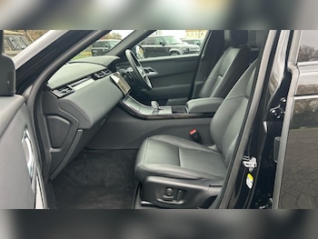 Used Land Rover Range Rover Velar 2024 for sale - 76872037: Photo