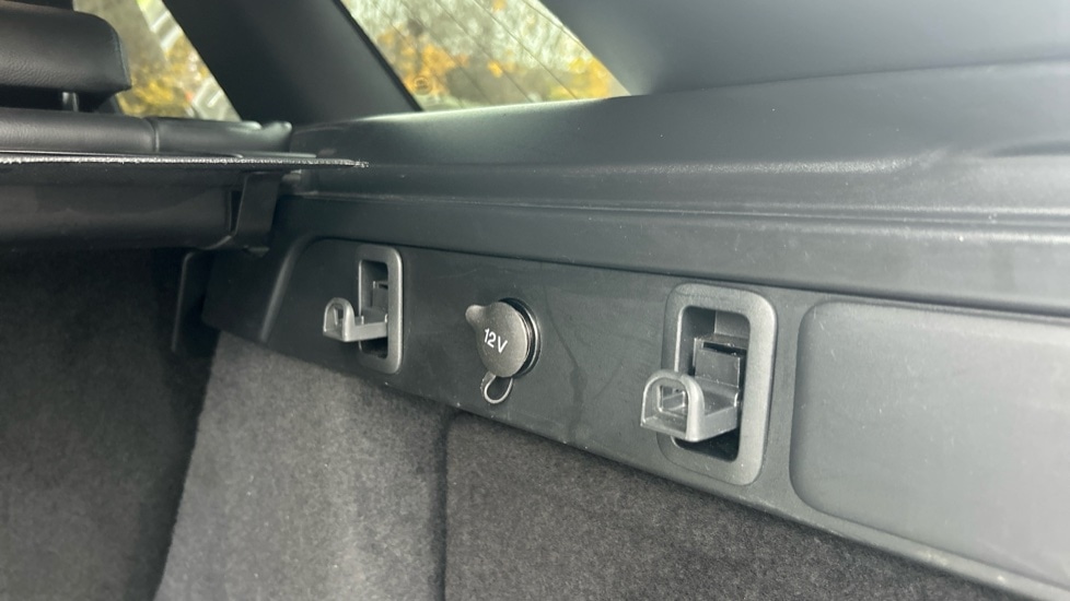 Used Land Rover Range Rover Velar 2024 for sale - 76872037: Photo 47