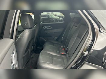 Used Land Rover Range Rover Velar 2024 for sale - 76872037: Photo