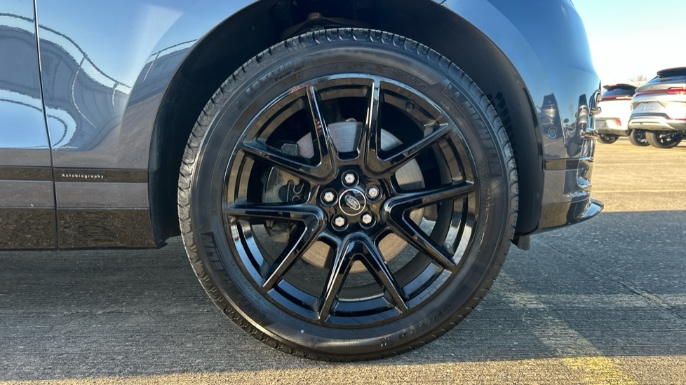 Used Land Rover Range Rover Velar 2025 for sale - 77031351: Photo 33