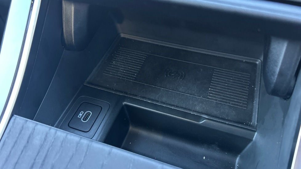 Used Land Rover Range Rover Velar 2025 for sale - 77031351: Photo 38