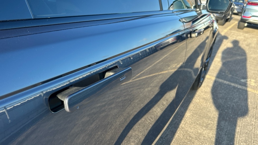 Used Land Rover Range Rover Velar 2025 for sale - 77031351: Photo 45