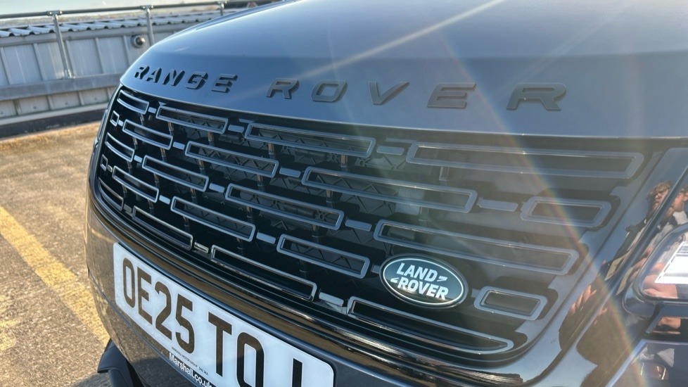 Used Land Rover Range Rover Velar 2025 for sale - 77031351: Photo 52