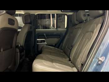 Used Land Rover Defender 2021 for sale - 74527430: Photo