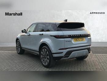 Used Land Rover Range Rover Evoque 2025 for sale - 76297313: Photo