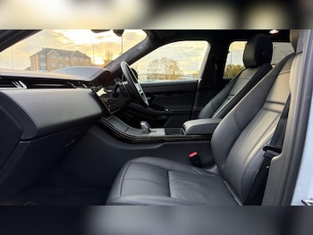 Used Land Rover Range Rover Evoque 2025 for sale - 76297313: Photo