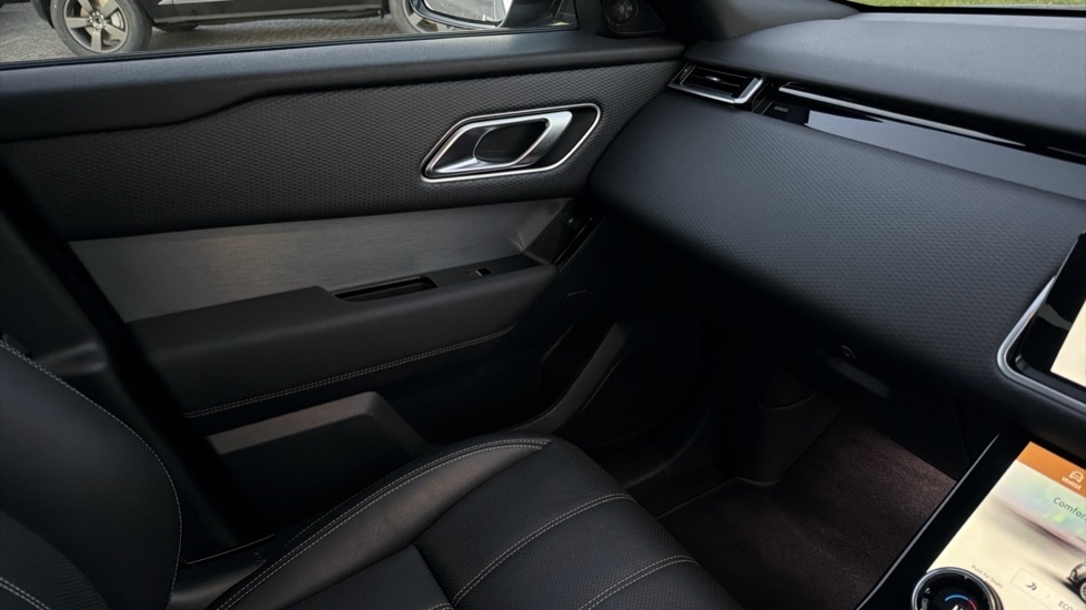 Used Land Rover Range Rover Velar 2022 for sale - 77047521: Photo 43