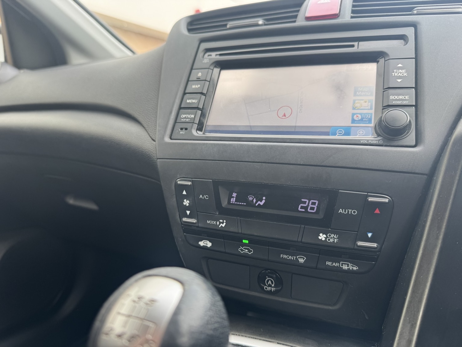 Used Honda Civic 2013 for sale - 77681718: Photo 26