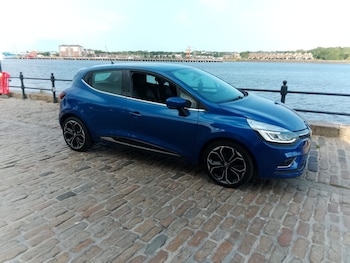 Used Renault Clio 2017 for sale - 79137104: Photo