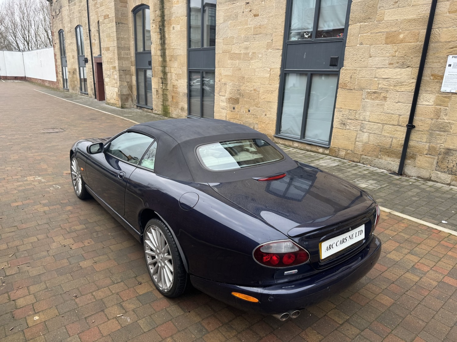 Used Jaguar XKR 2006 for sale - 77758976: Photo 28