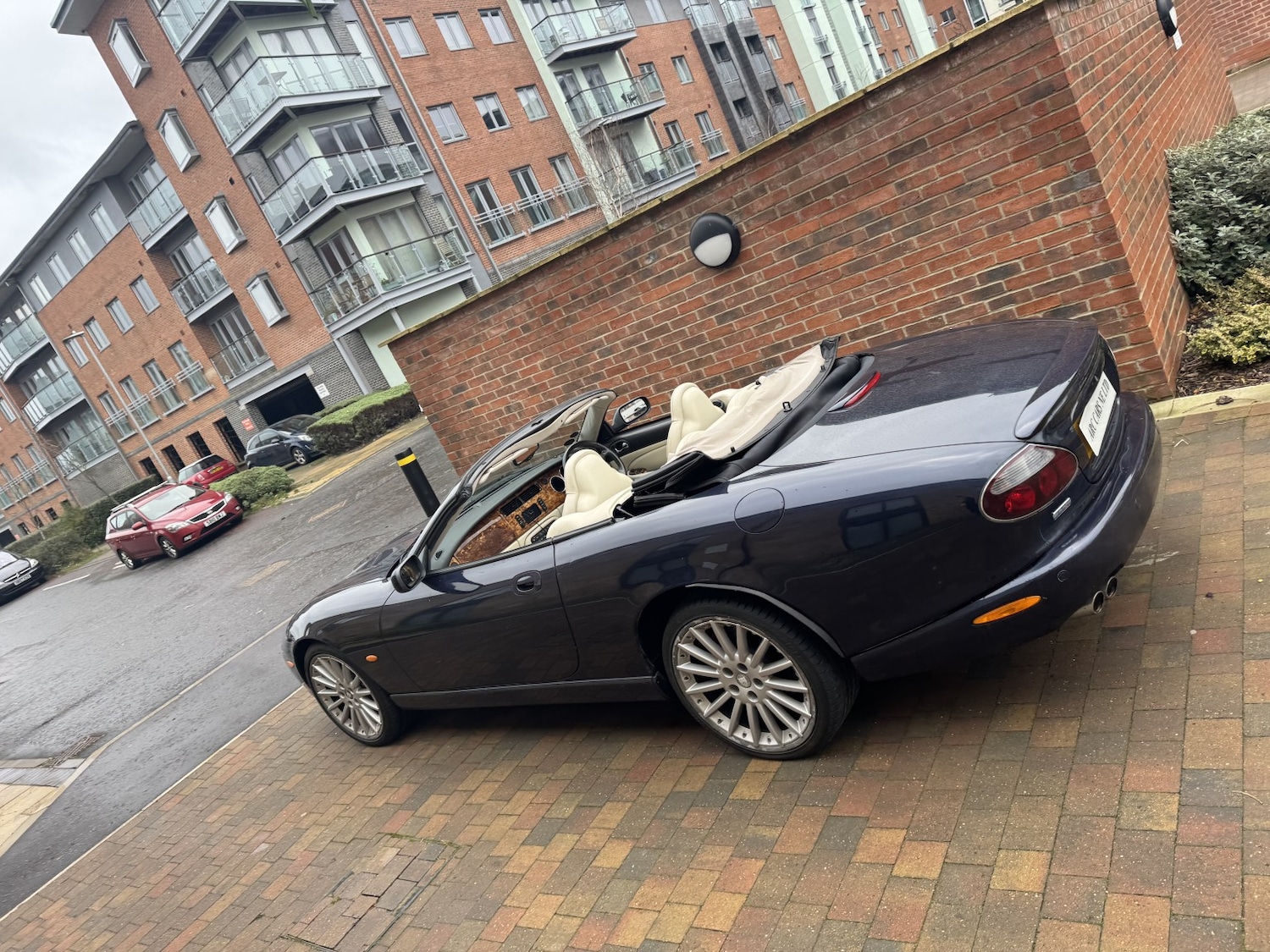 Used Jaguar XKR 2006 for sale - 77758976: Photo 7