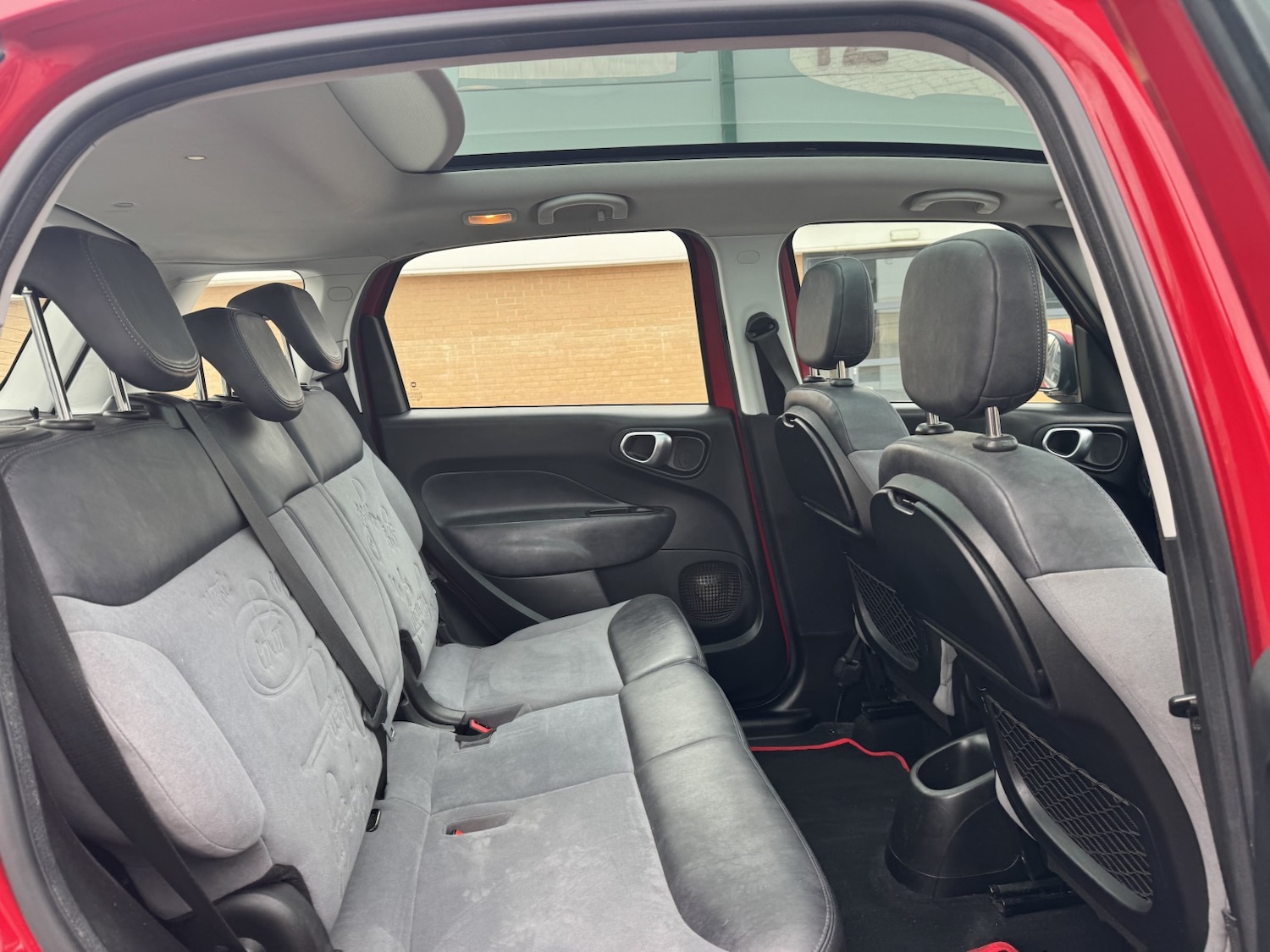 Used Fiat 500L 2013 for sale - 78168932: Photo 29