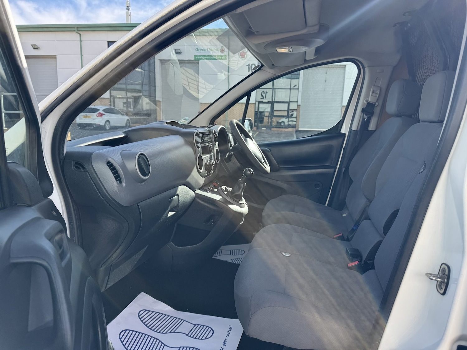 Used Peugeot Partner 2014 for sale - 77881109: Photo 25