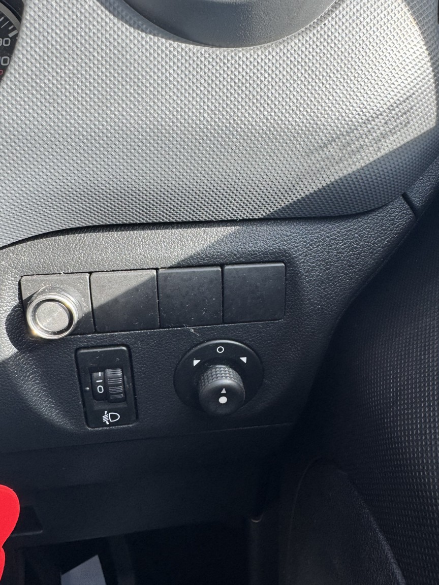 Used Peugeot Partner 2014 for sale - 77881109: Photo 28