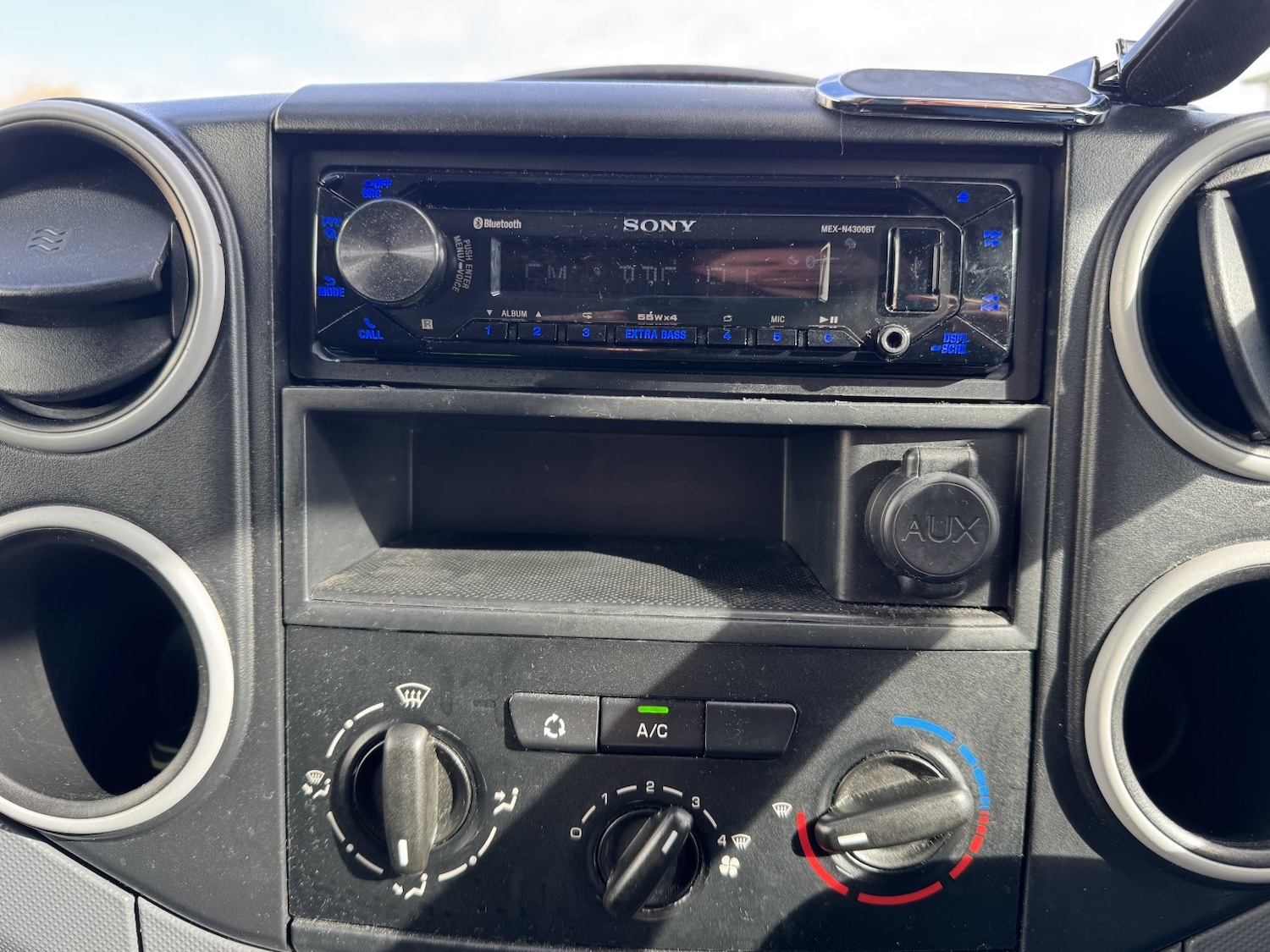 Used Peugeot Partner 2014 for sale - 77881109: Photo 31