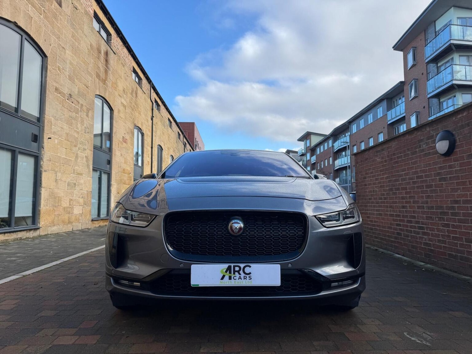 Used Jaguar I-Pace 2023 for sale - 77643646: Photo 8
