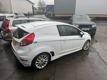 Used Ford Fiesta 2017 for sale - 77522043: Photo