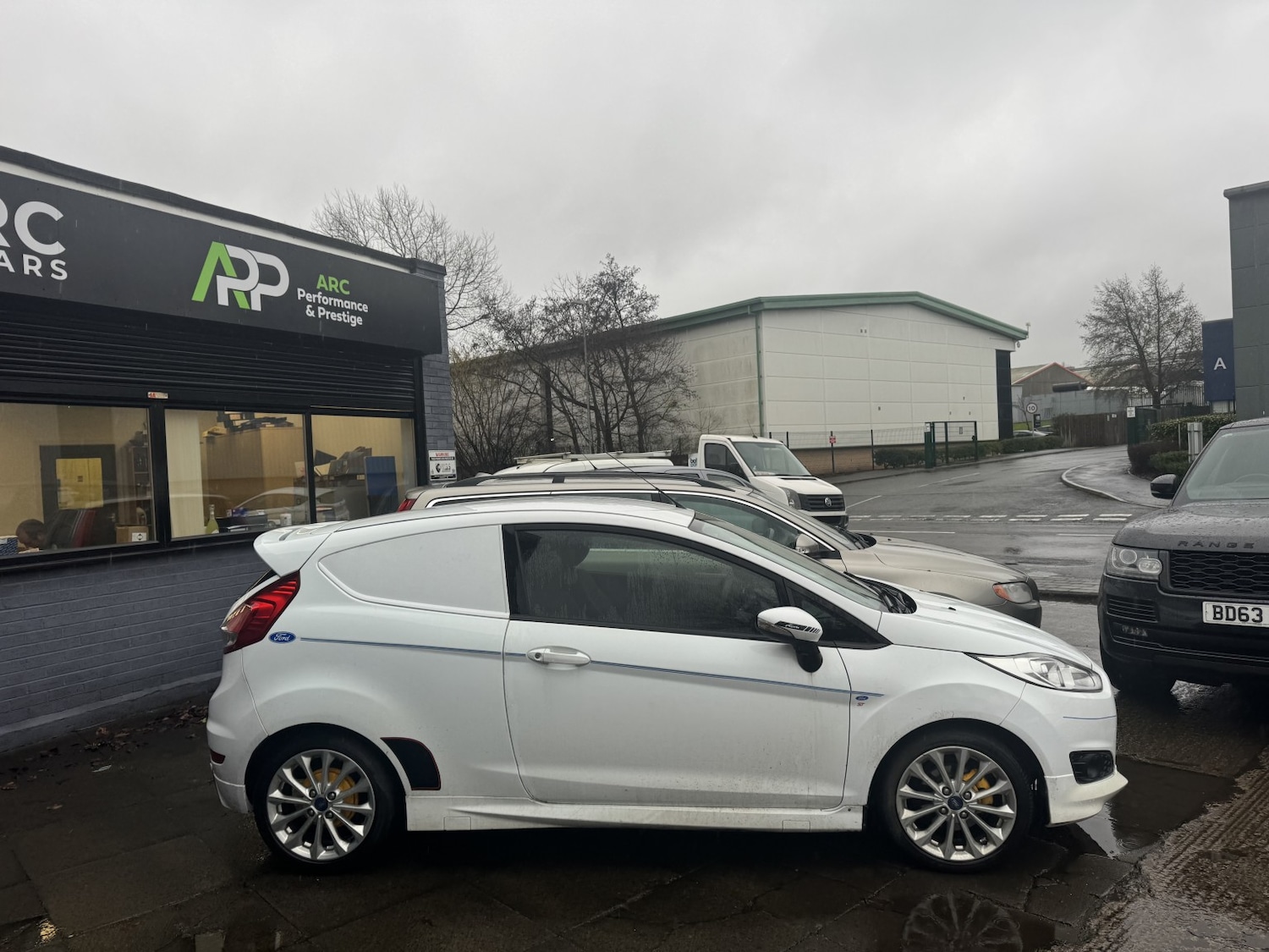 Used Ford Fiesta 2017 for sale - 77522043: Photo 4