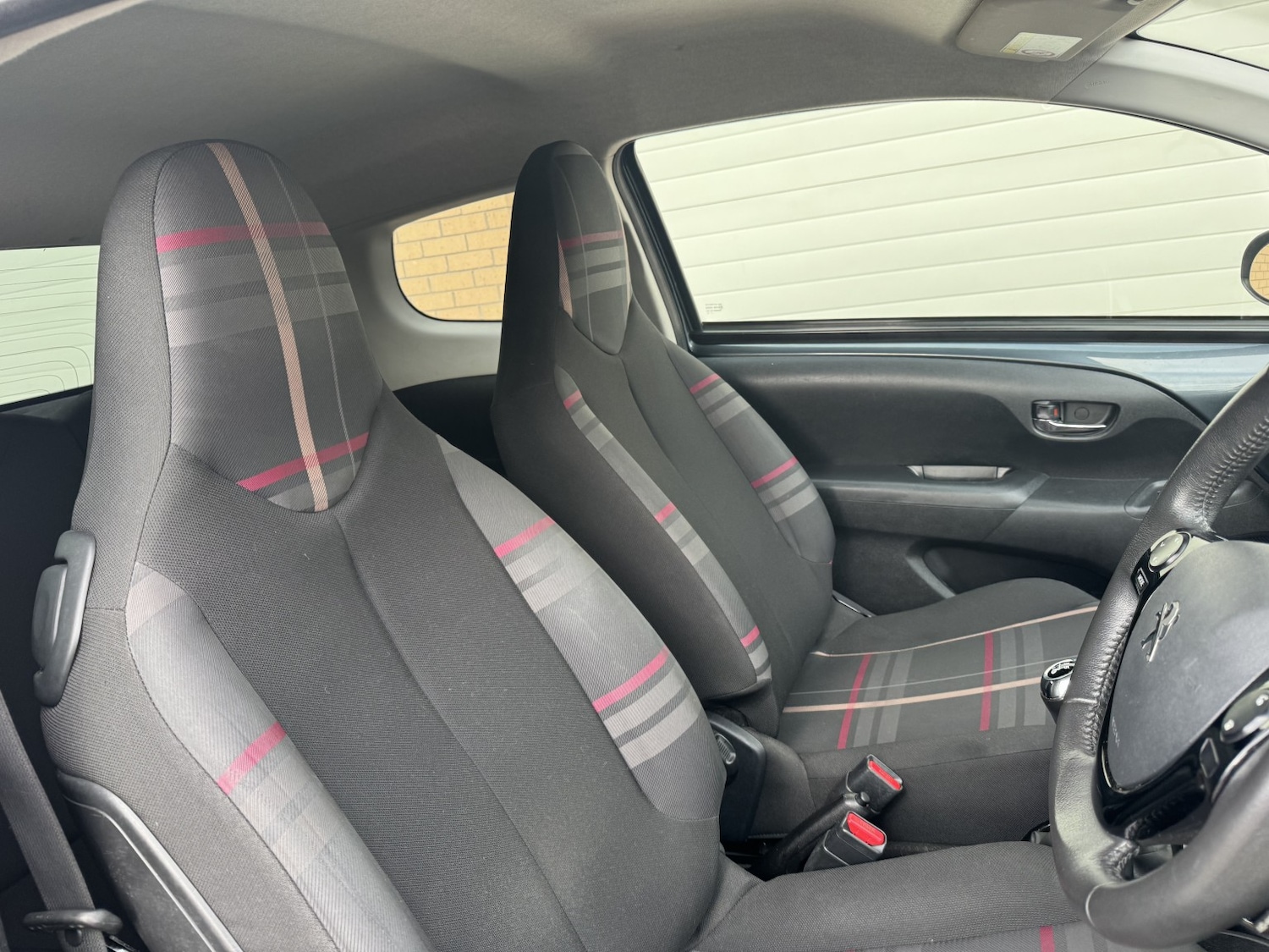 Used Peugeot 108 2014 for sale - 77643775: Photo 19