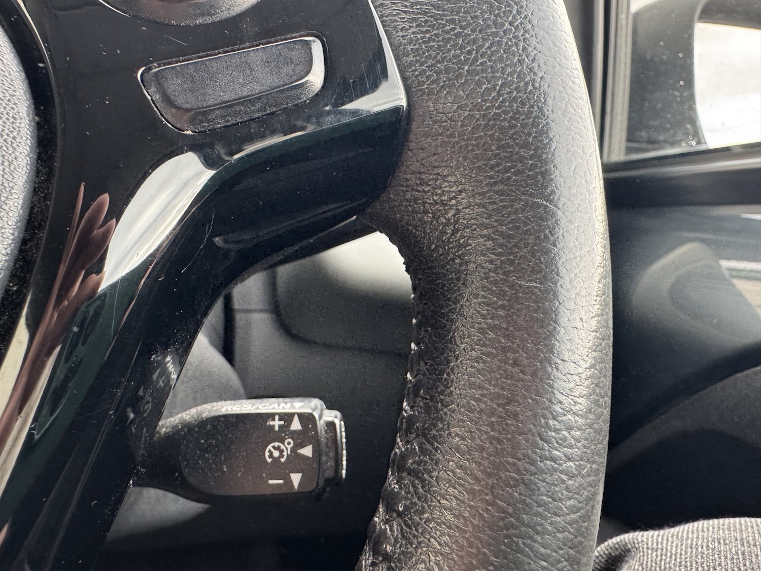 Used Peugeot 108 2014 for sale - 77643775: Photo 20