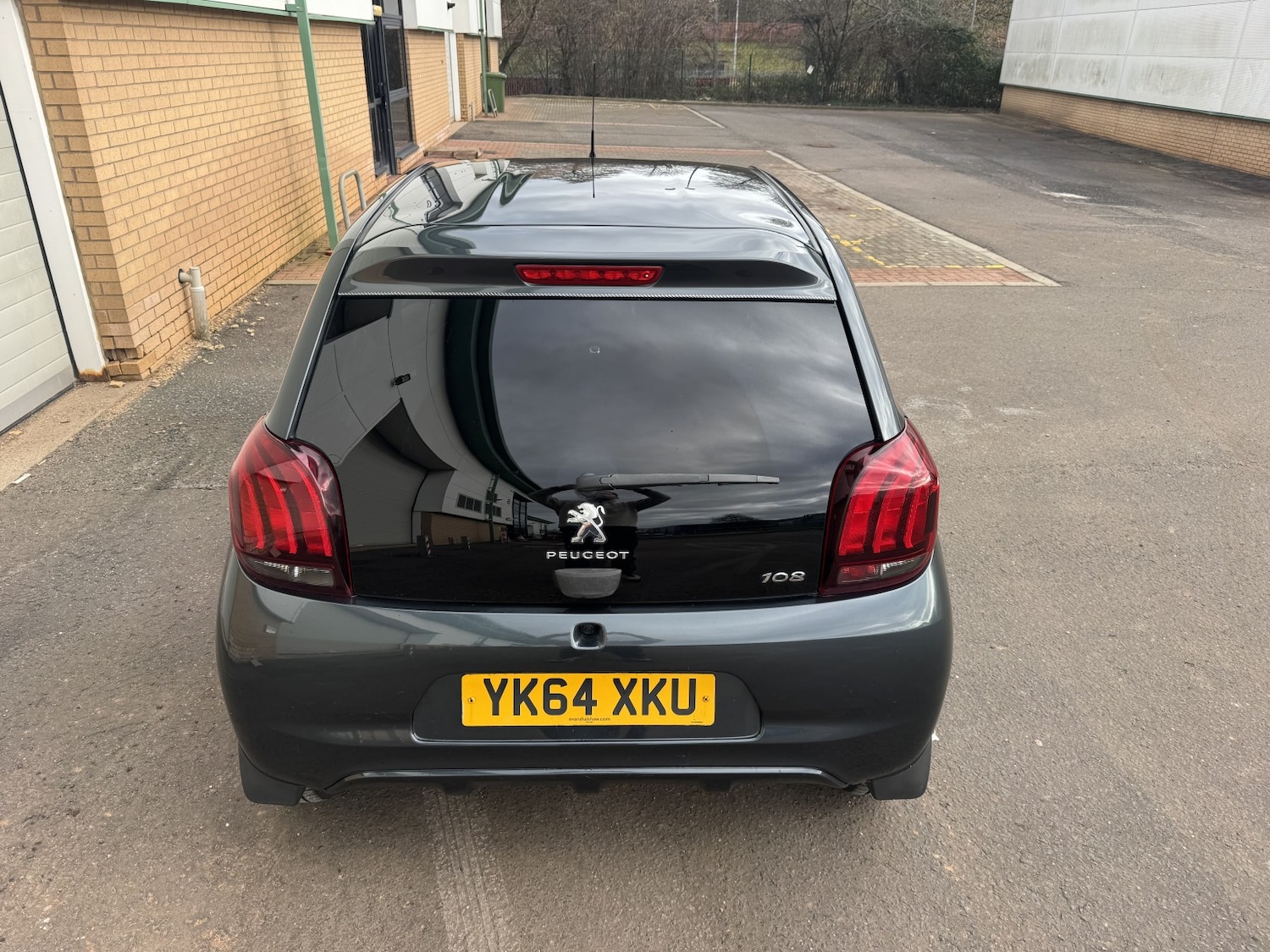 Used Peugeot 108 2014 for sale - 77643775: Photo 4