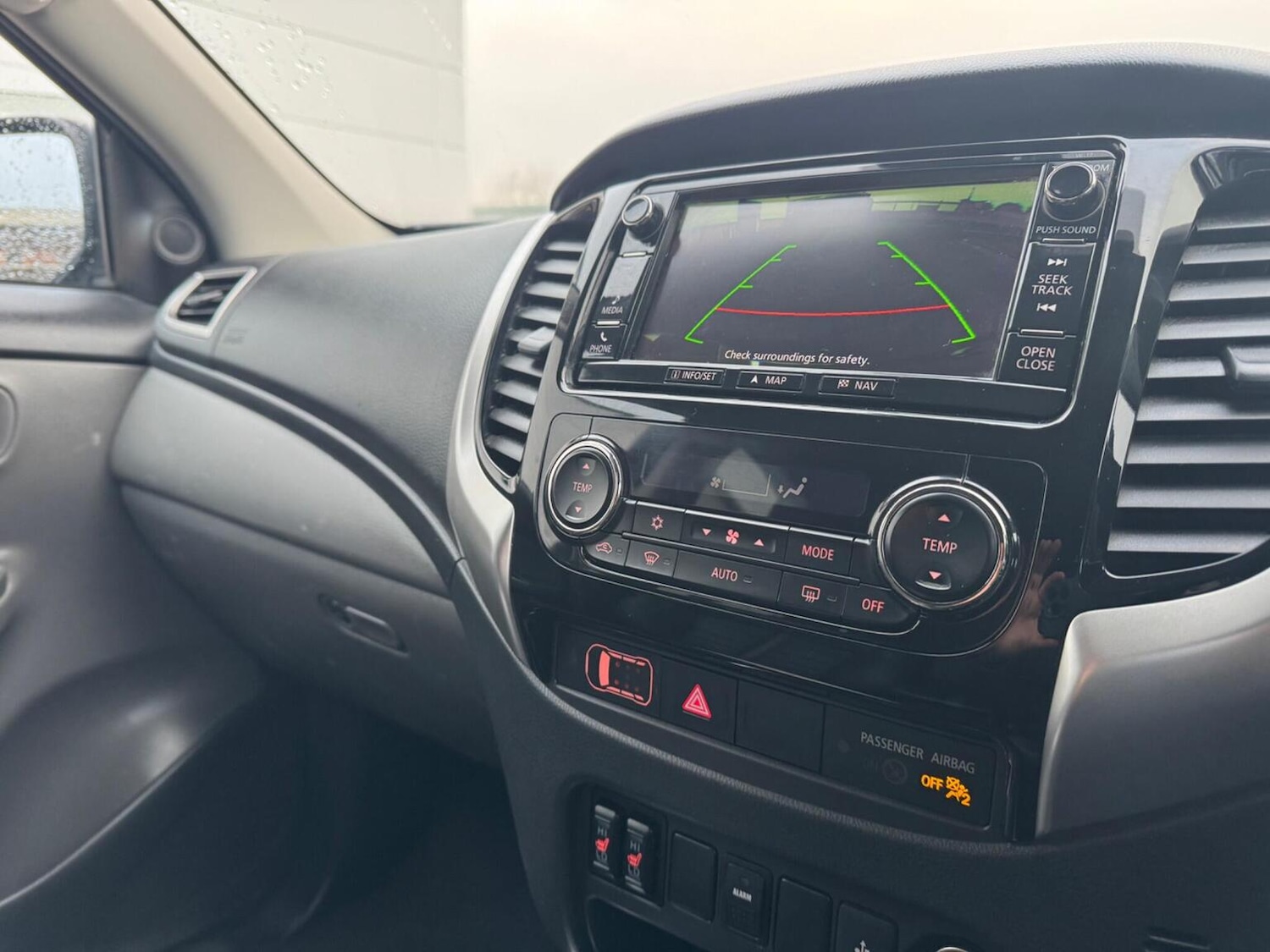 Used Mitsubishi L200 2017 for sale - 77359789: Photo 38