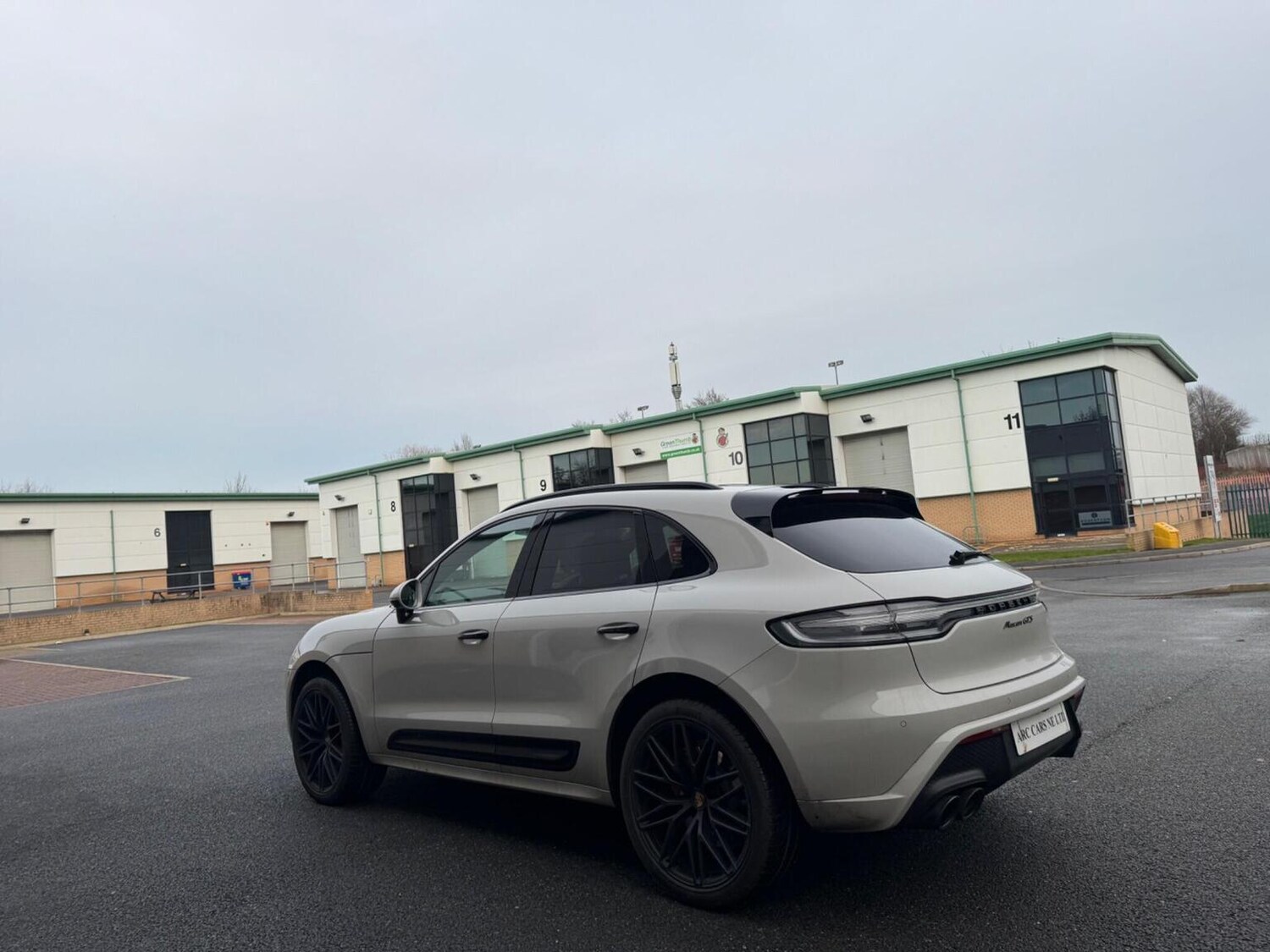 Used Porsche Macan 2023 for sale - 77359791: Photo 12