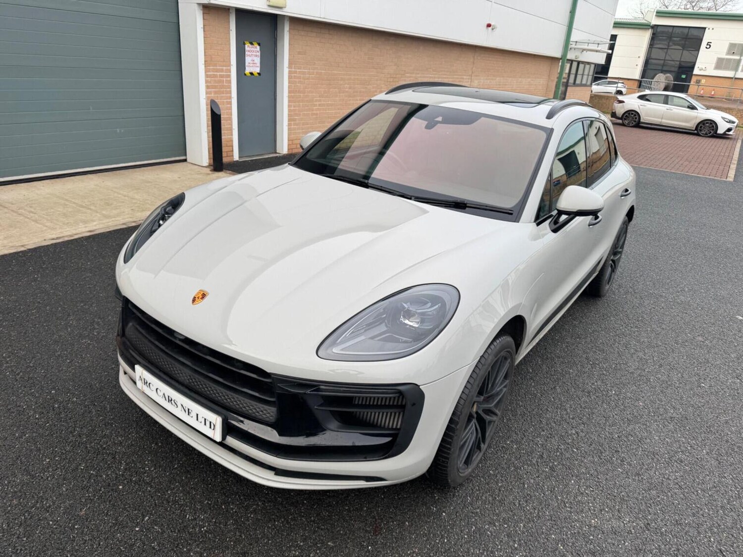 Used Porsche Macan 2023 for sale - 77359791: Photo 14