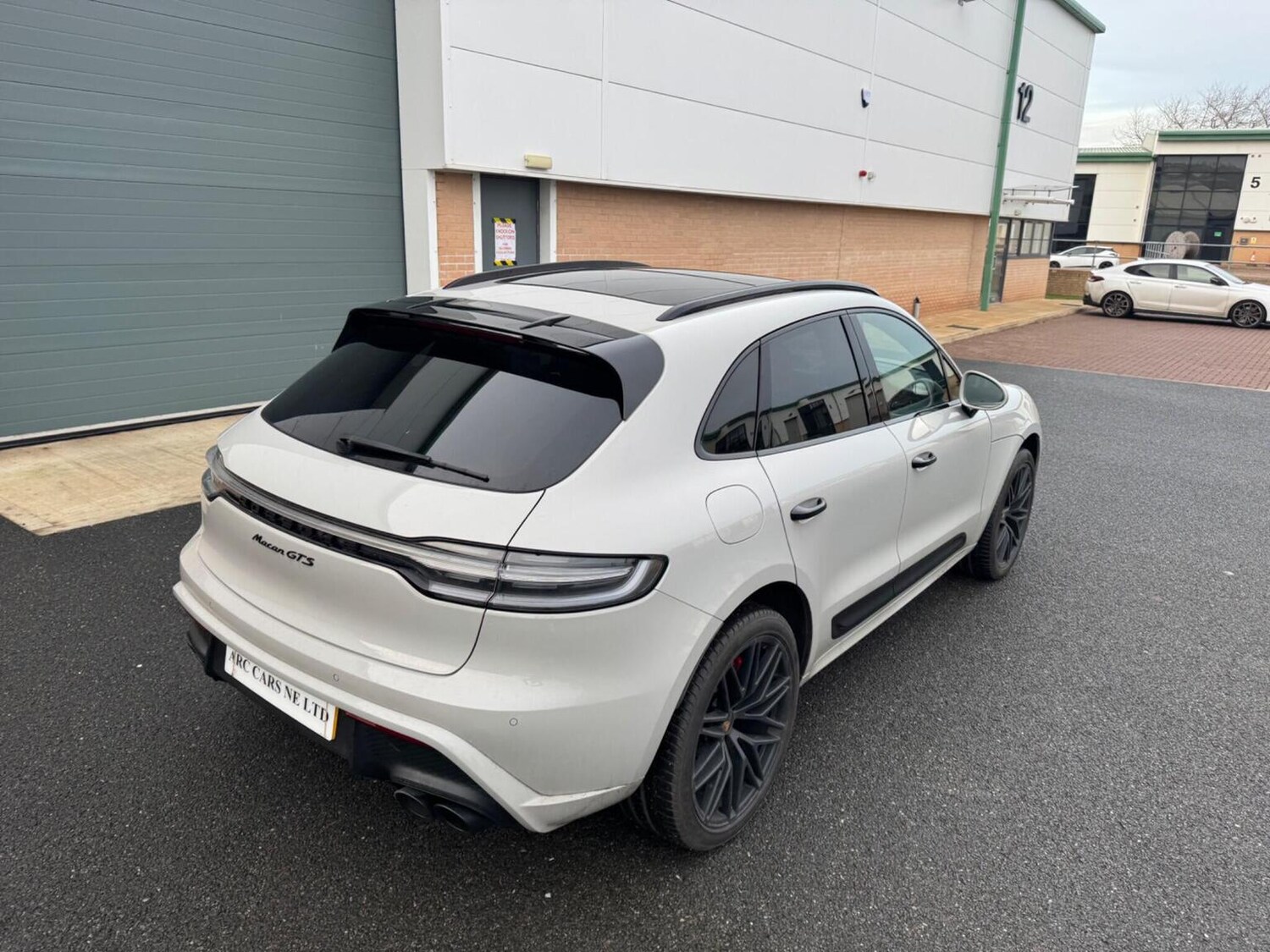 Used Porsche Macan 2023 for sale - 77359791: Photo 17