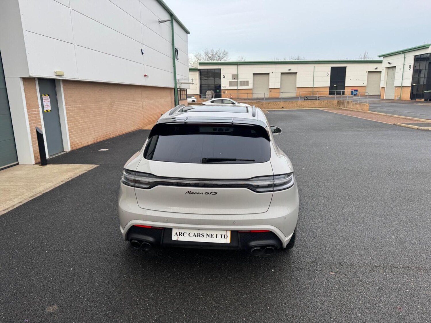 Used Porsche Macan 2023 for sale - 77359791: Photo 19