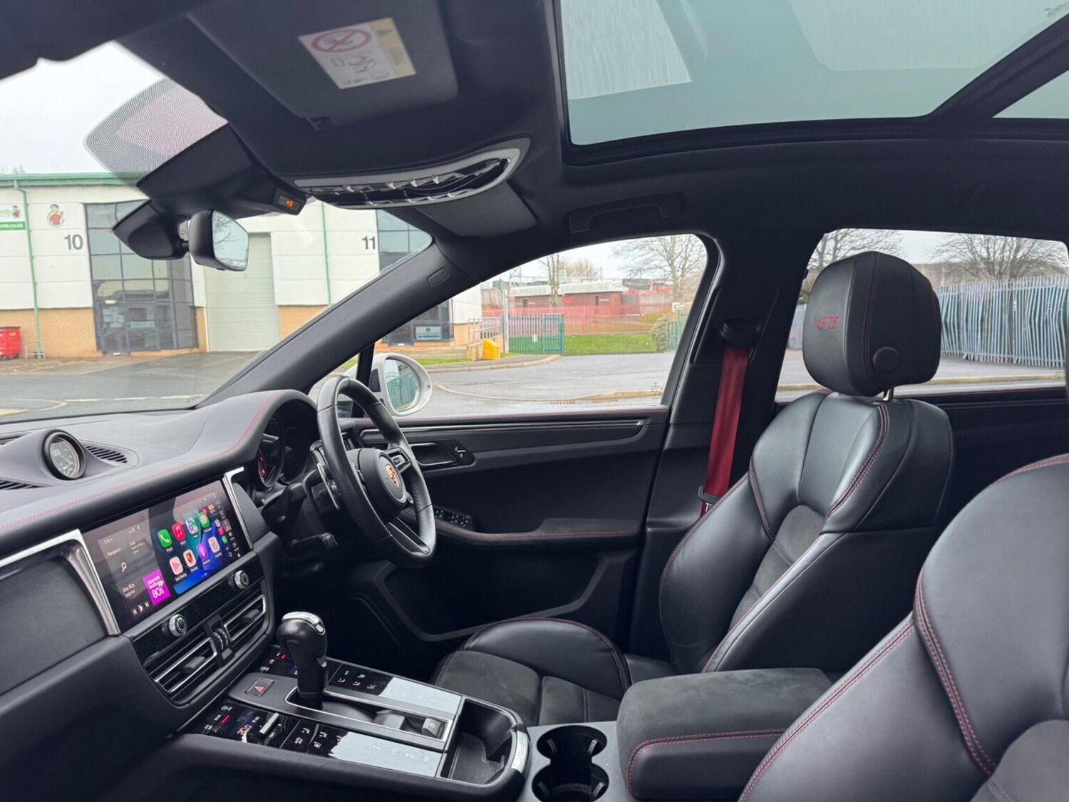 Used Porsche Macan 2023 for sale - 77359791: Photo 40