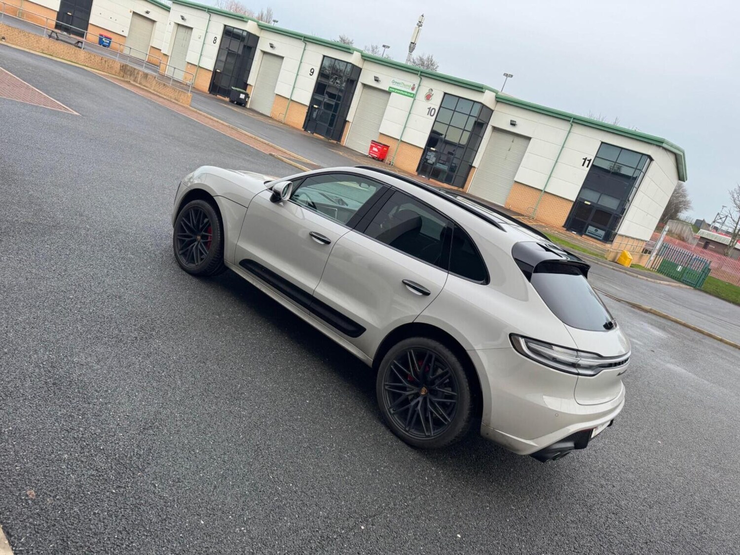 Used Porsche Macan 2023 for sale - 77359791: Photo 8