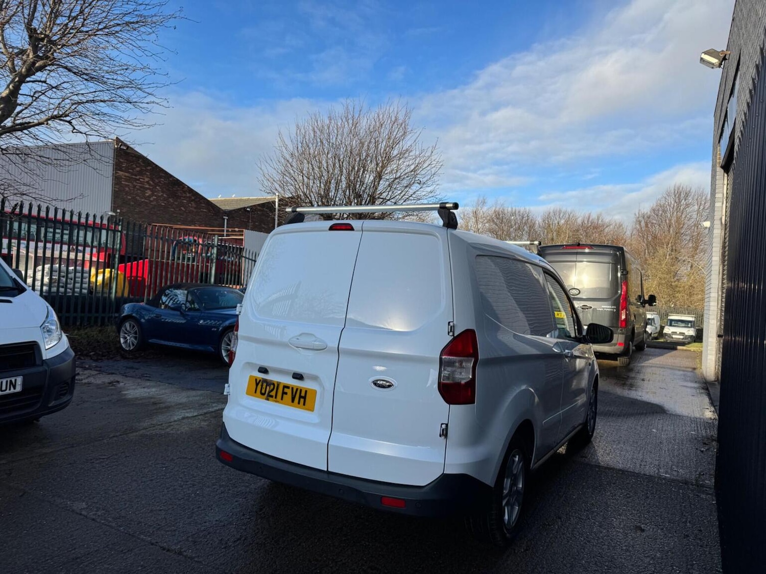 Used Ford Transit Courier 2021 for sale - 77359800: Photo 19