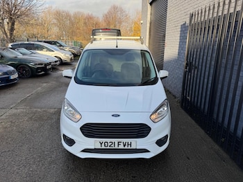 Used Ford Transit Courier 2021 for sale - 77359800: Photo
