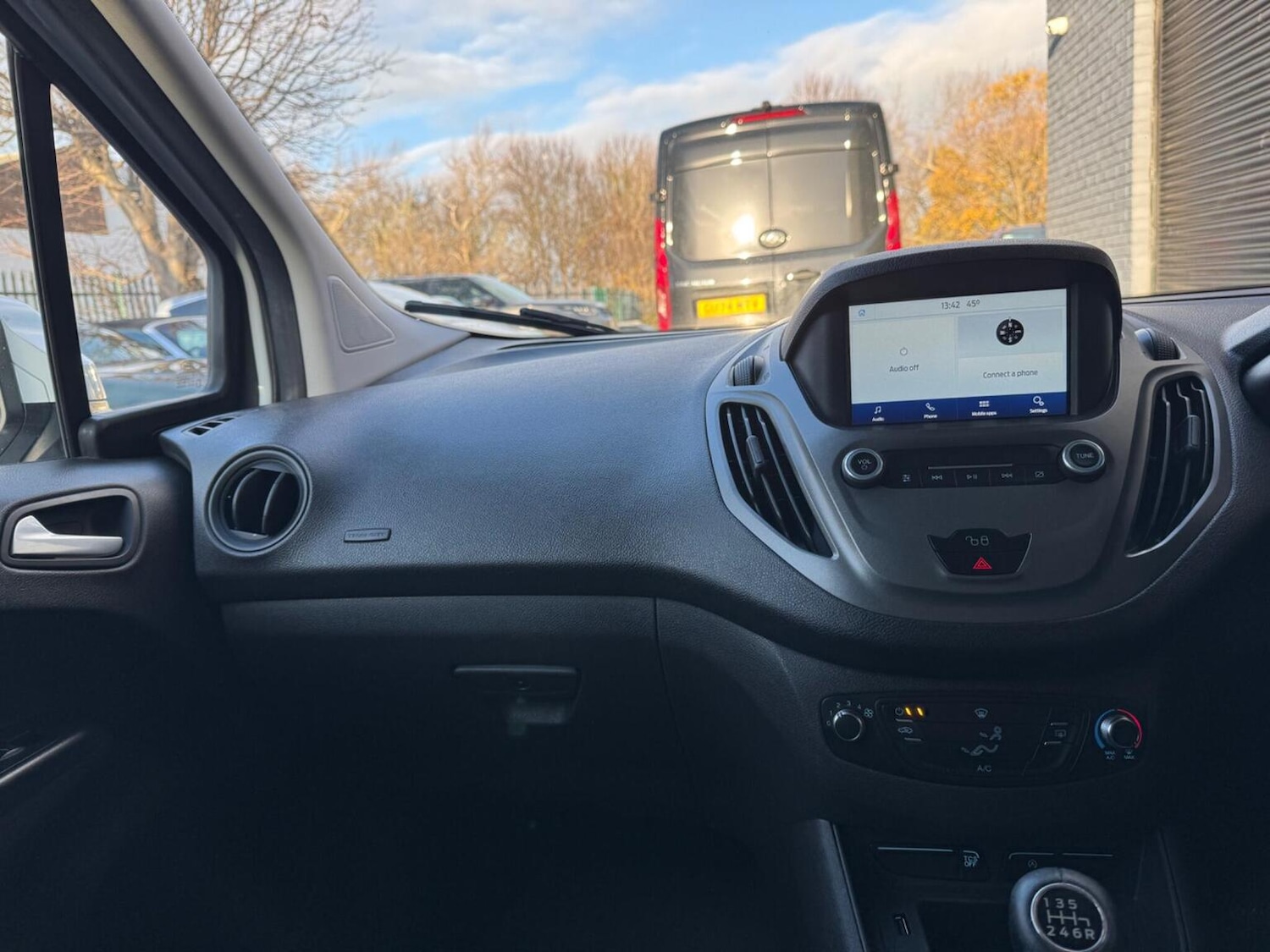 Used Ford Transit Courier 2021 for sale - 77359800: Photo 33