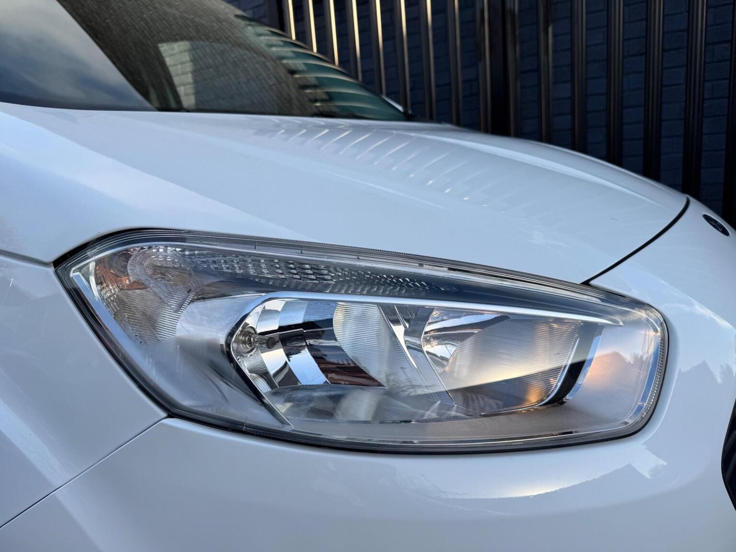 Used Ford Transit Courier 2021 for sale - 77359800: Photo 36