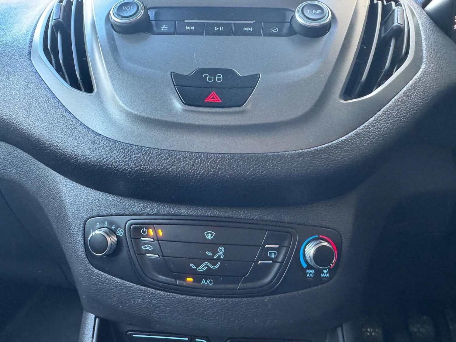 Used Ford Transit Courier 2021 for sale - 77359800: Photo 39