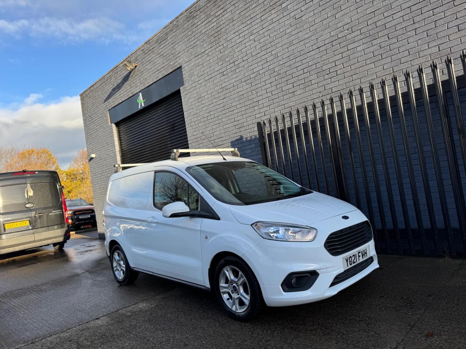 Used Ford Transit Courier 2021 for sale - 77359800: Photo 6