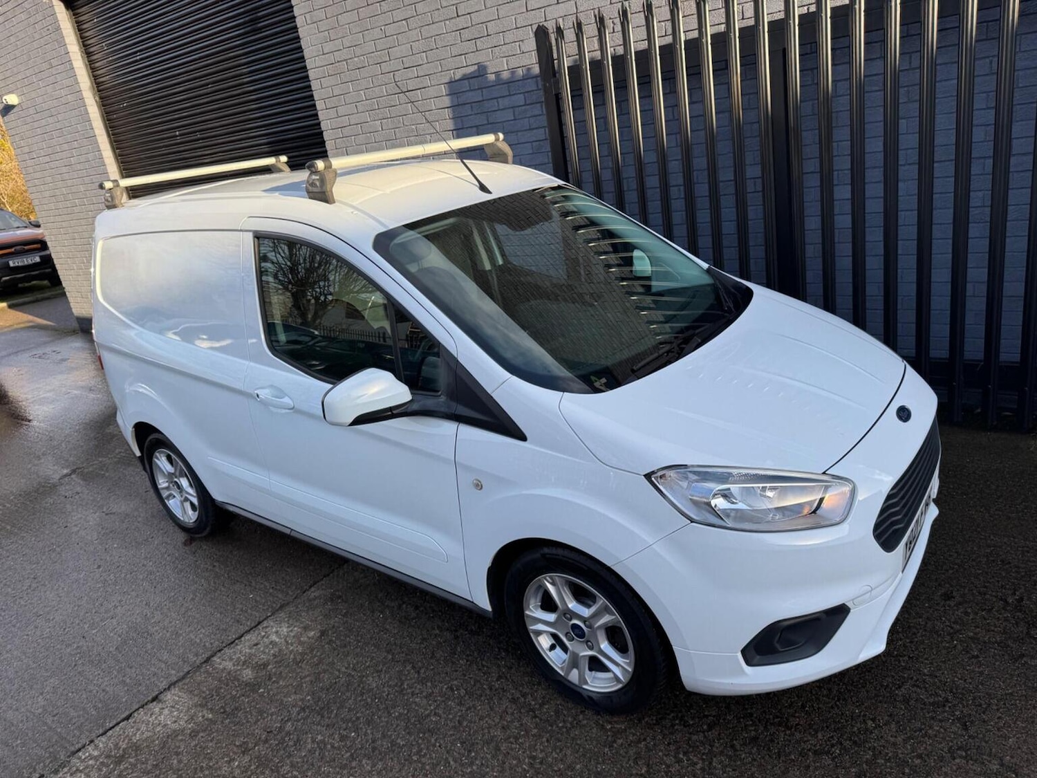 Used Ford Transit Courier 2021 for sale - 77359800: Photo 7