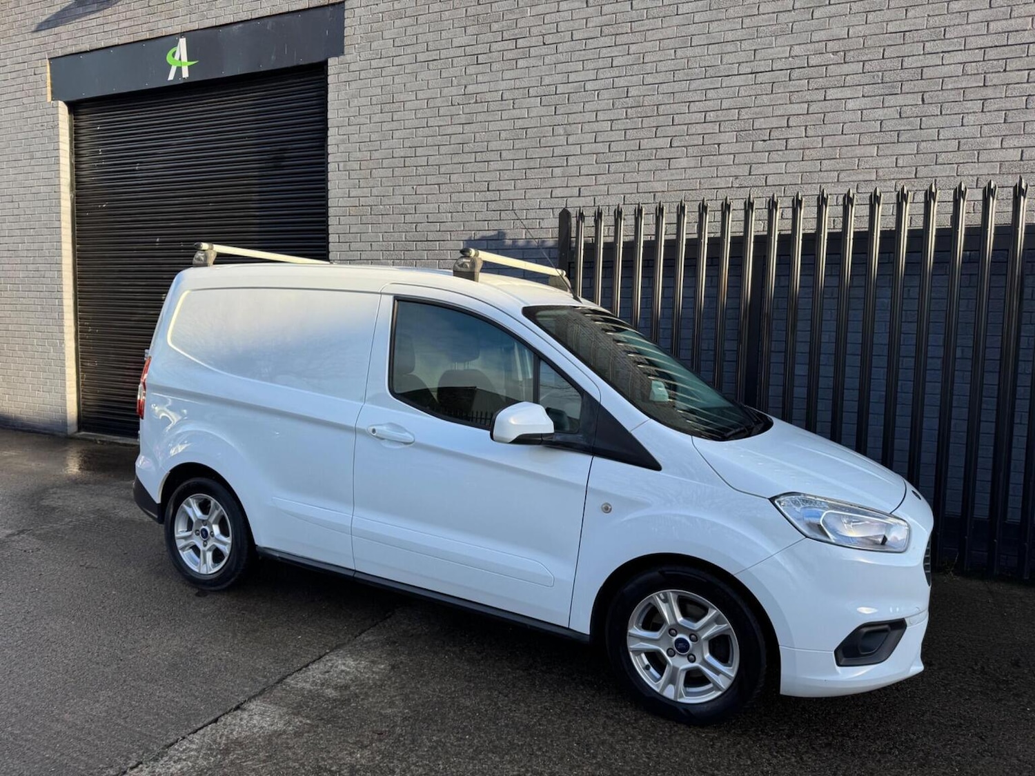 Used Ford Transit Courier 2021 for sale - 77359800: Photo 9