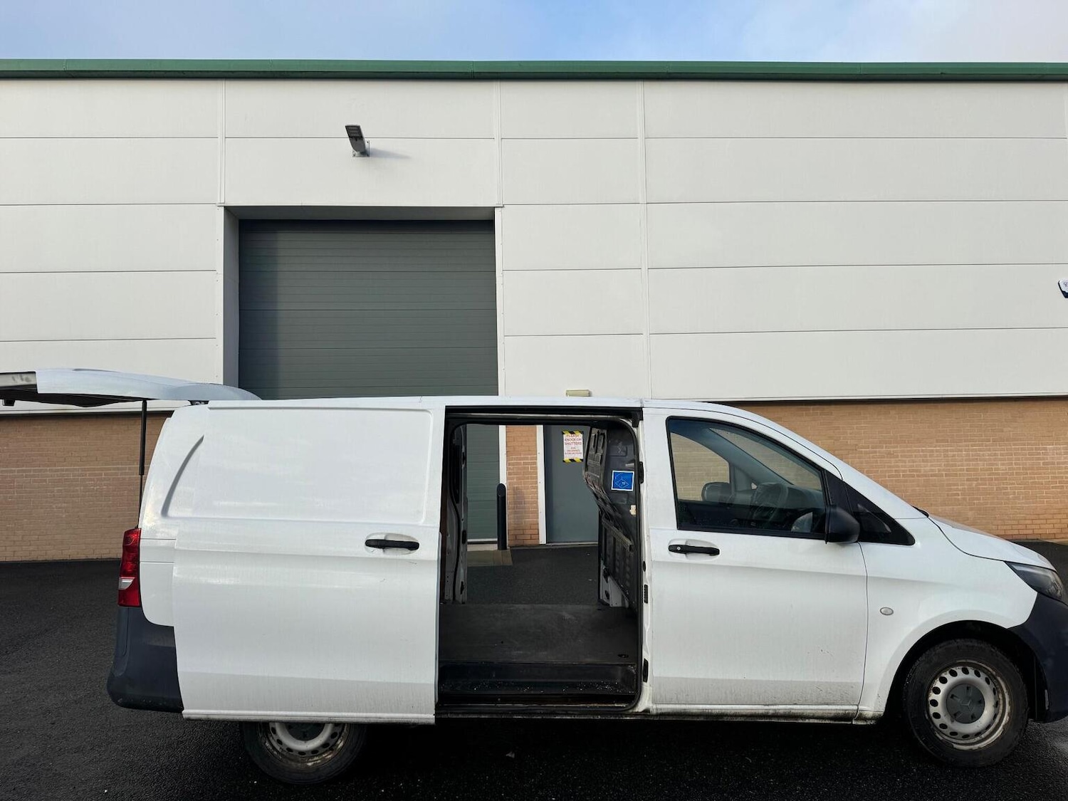 Used Mercedes-Benz Vito 2018 for sale - 78064138: Photo 12